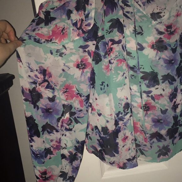 Blouse - Picture 4 of 4